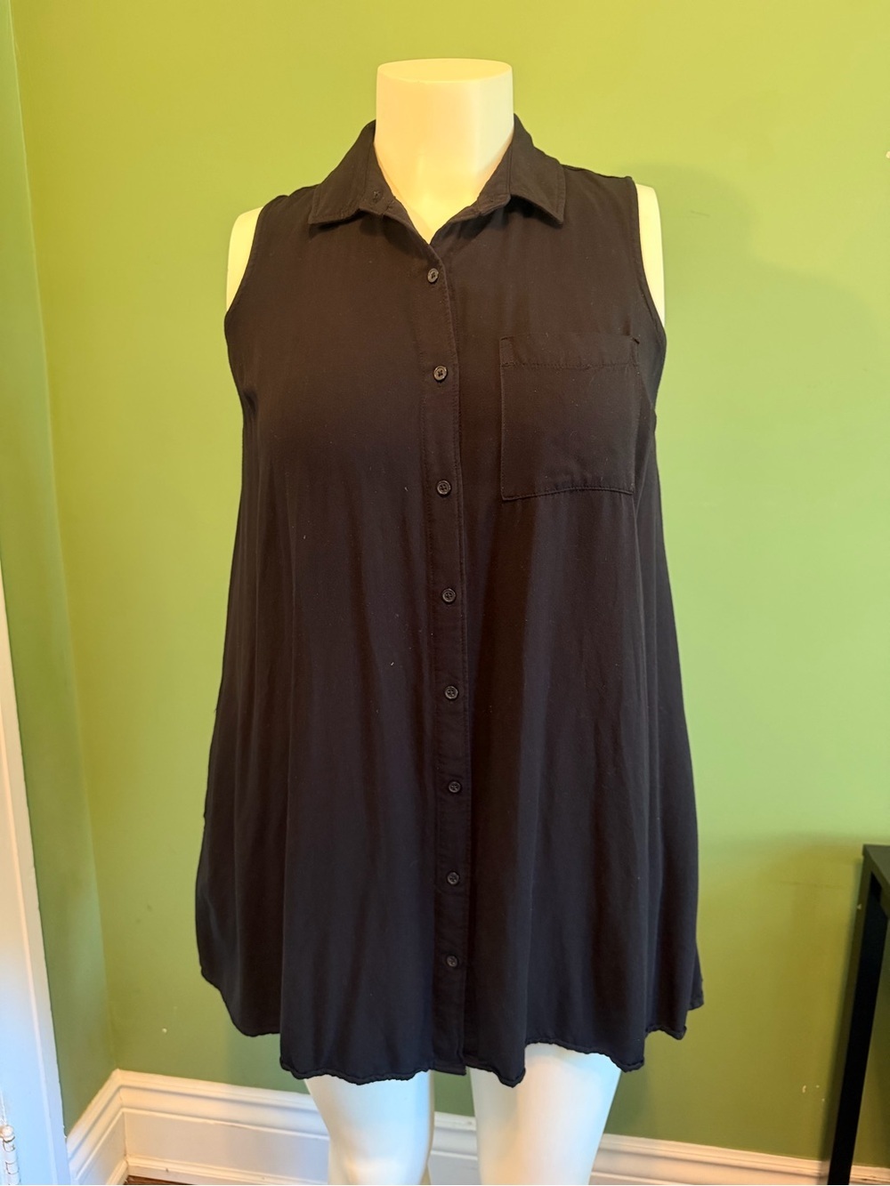 Old Navy Black Sleeveless Button-Front Mini Dress